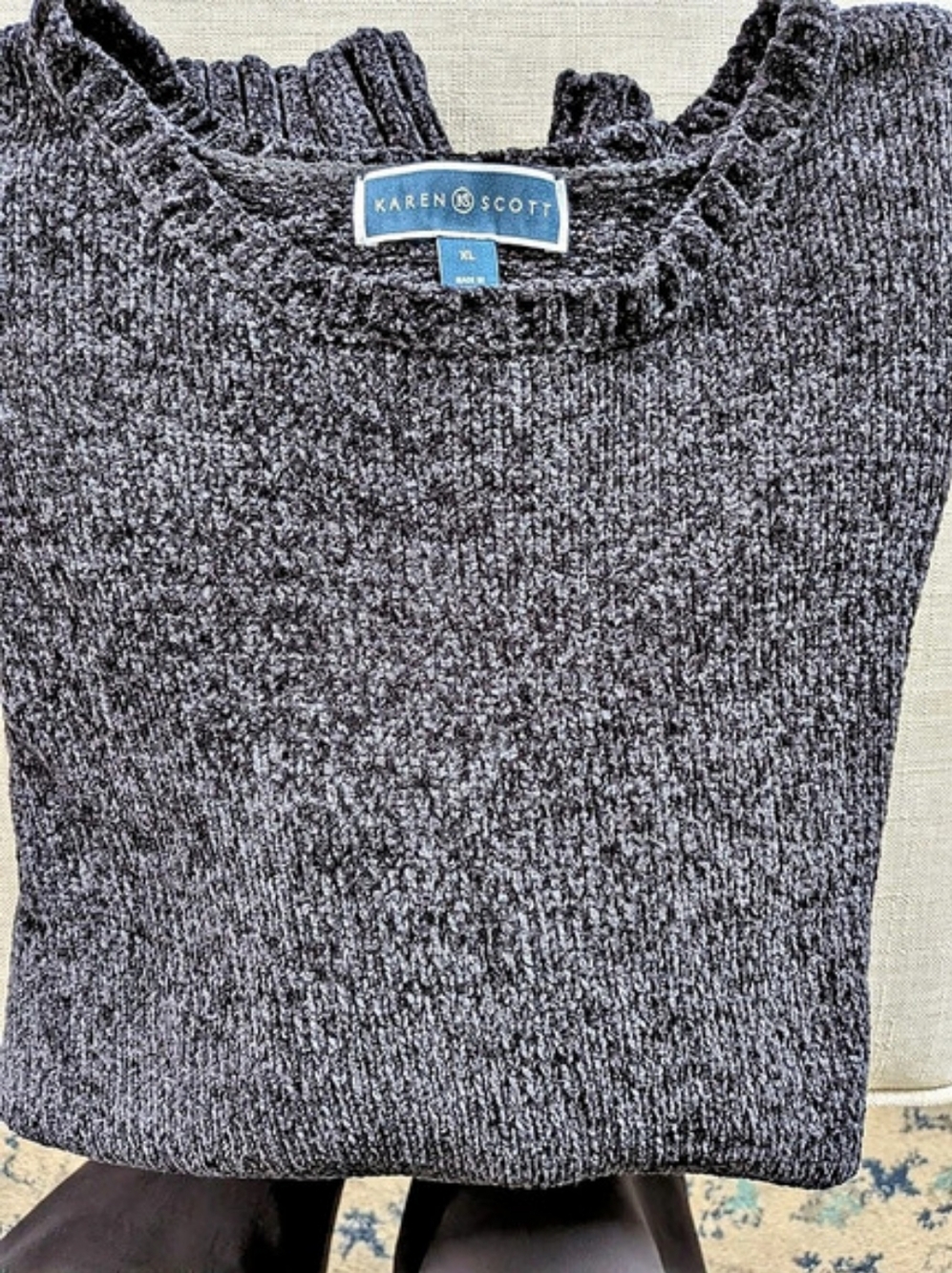 Karen Scott Black Crew Neck Sweater Like New
